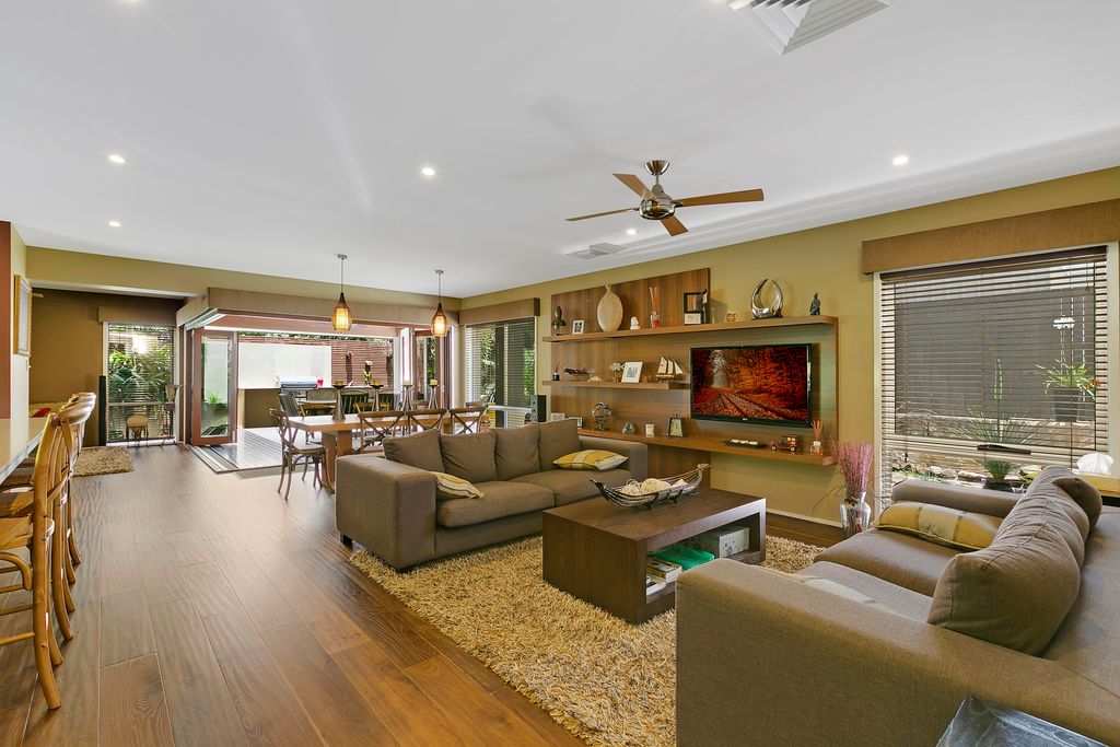 6 Conestoga Way, Upper Coomera, QLD 4209