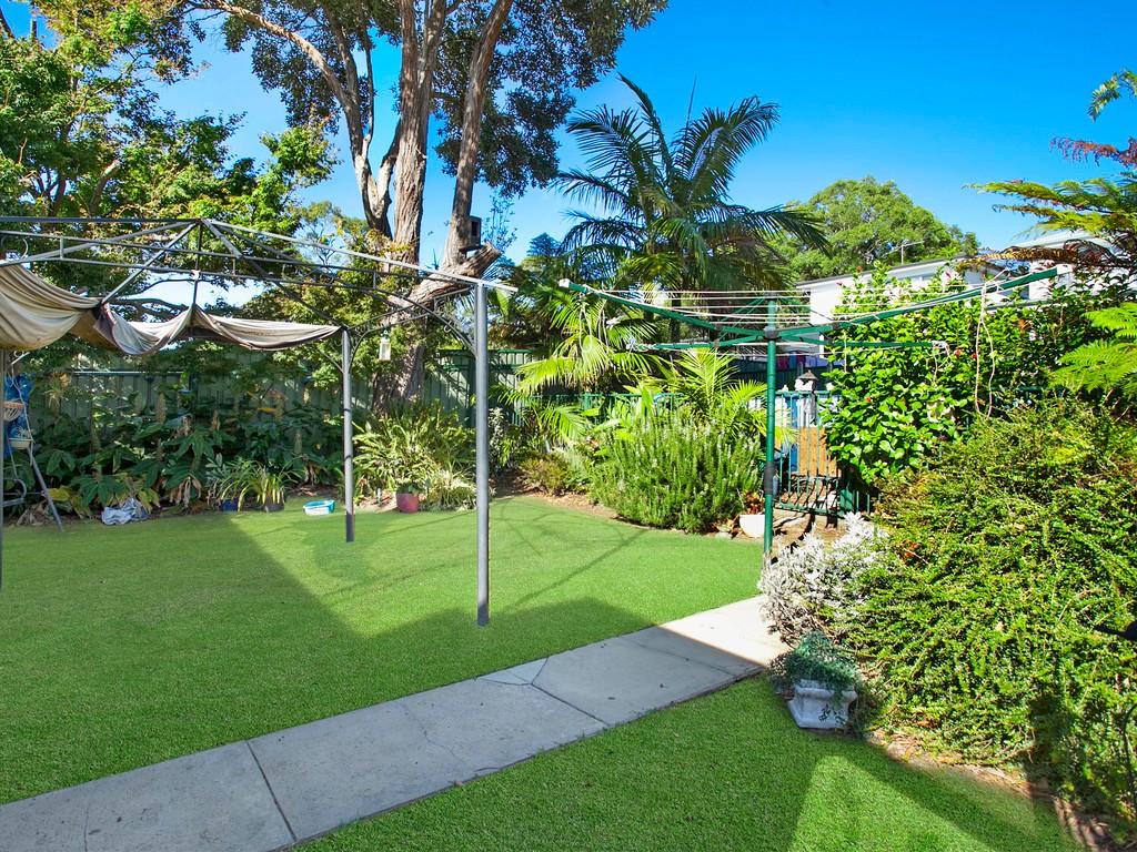 69 Parklands Avenue, Heathcote, NSW 2233