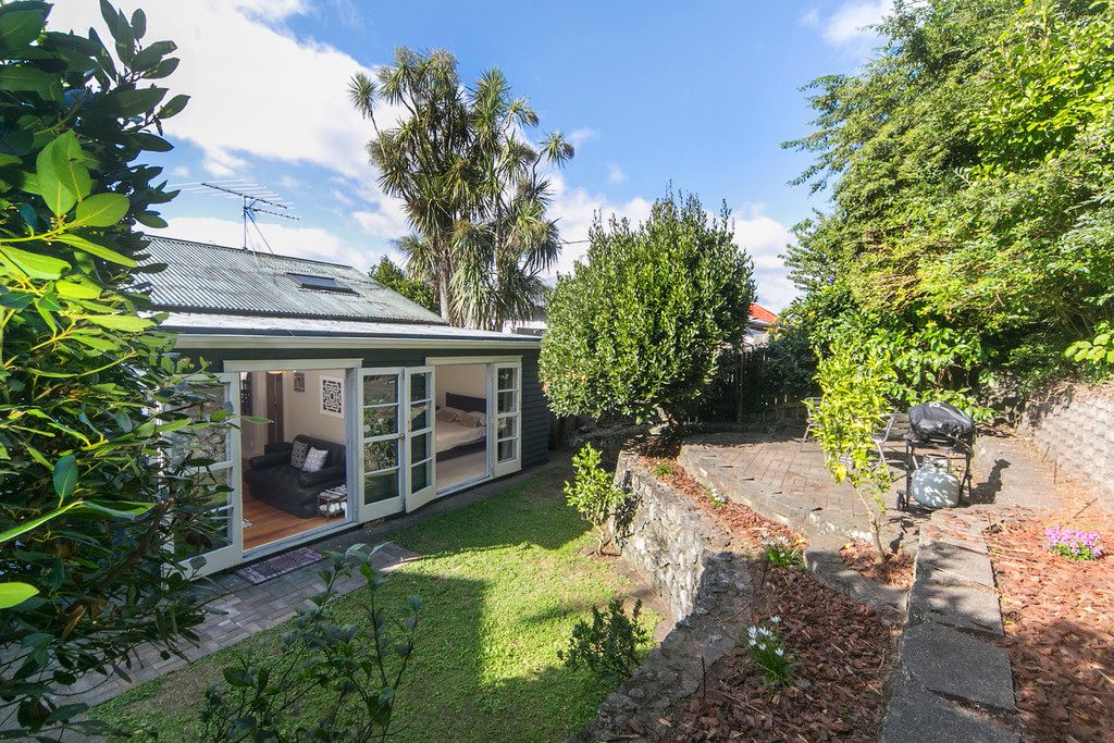 15 Mt Royal Avenue, Mt Albert, Auckland City