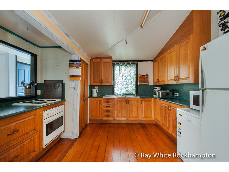 14 Ellis Street, Berserker, QLD 4701