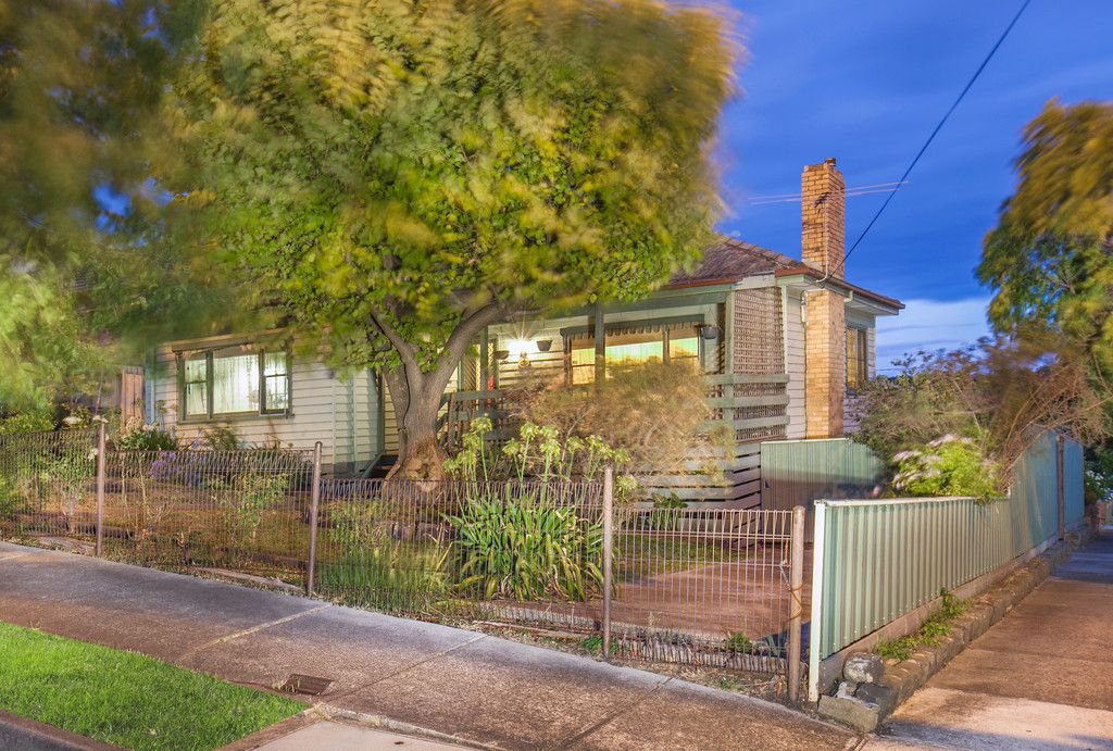 2 Don Street, Reservoir, VIC 3073