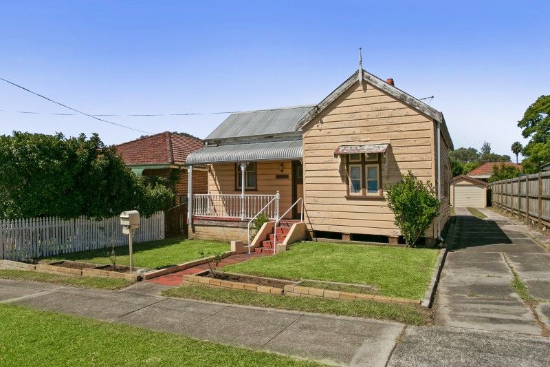 3 Nelson Street