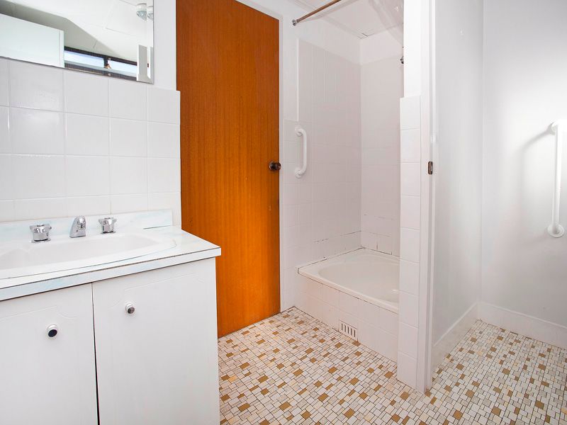 2/4 James Lane, KIAMA, NSW 2533