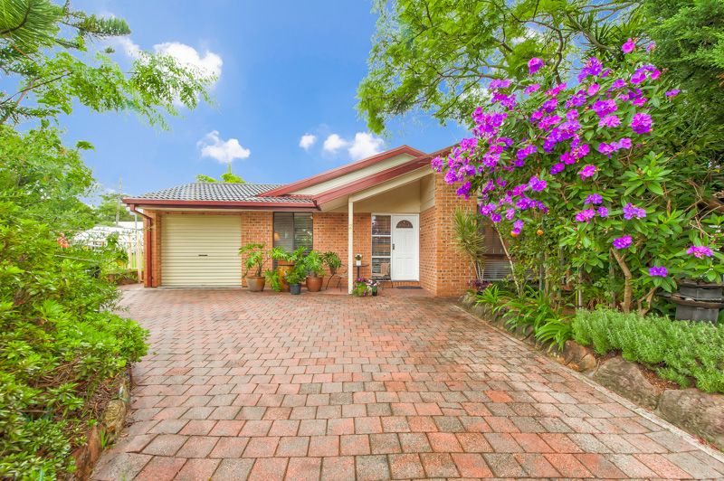 22 Forrest Road