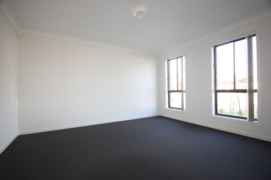 3 Mt Olympus Circuit, Edmondson Park, NSW 2174