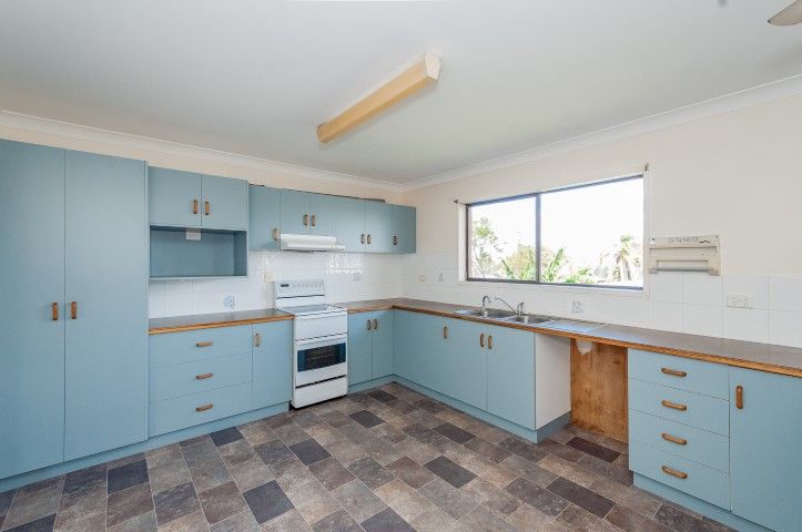 22 Potter Street, Clinton, QLD 4680