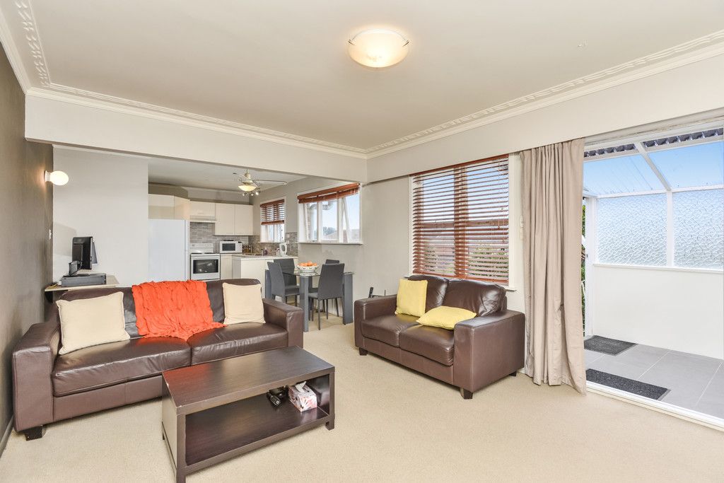 8/17 Kings Road, Panmure, Auckland City