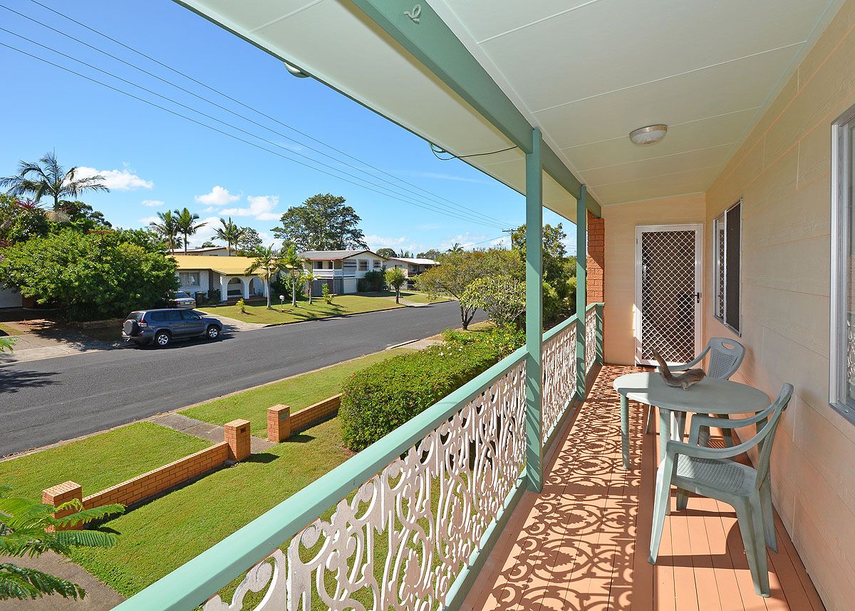 14 Saunders Street, Point Vernon, QLD 4655