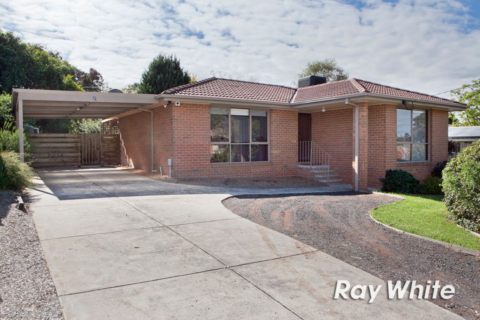 9 Bayport Drive, Langwarrin VIC 3910