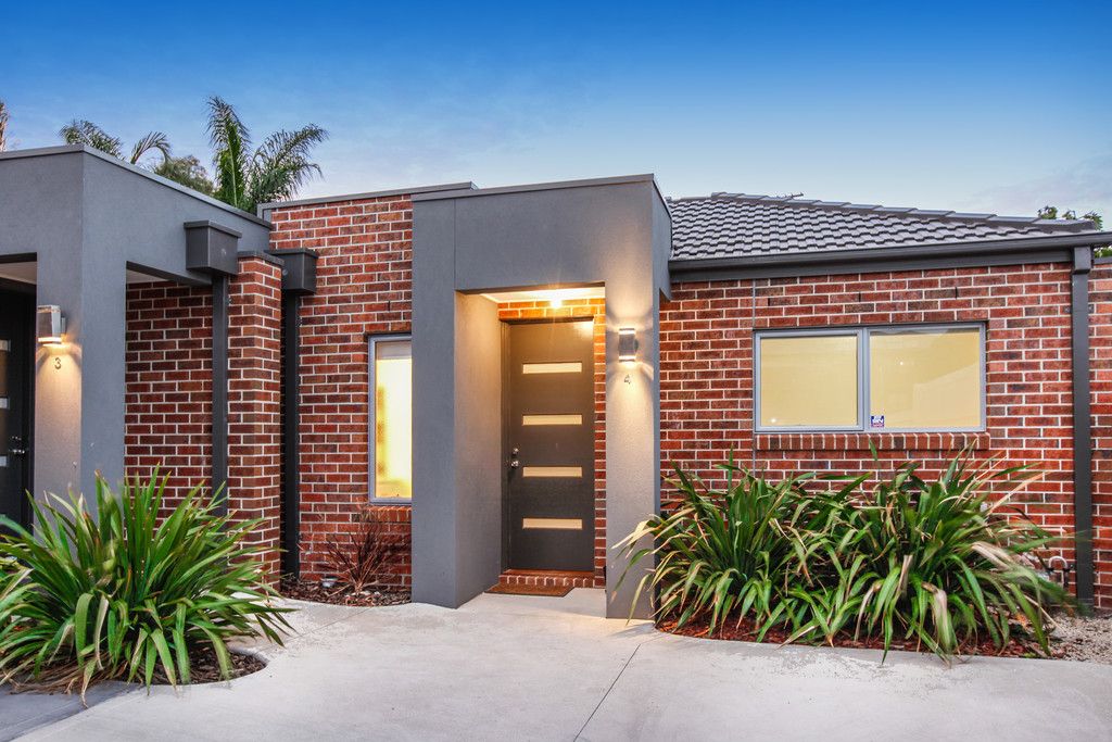 134 McMahon Road, Reservoir VIC 3073