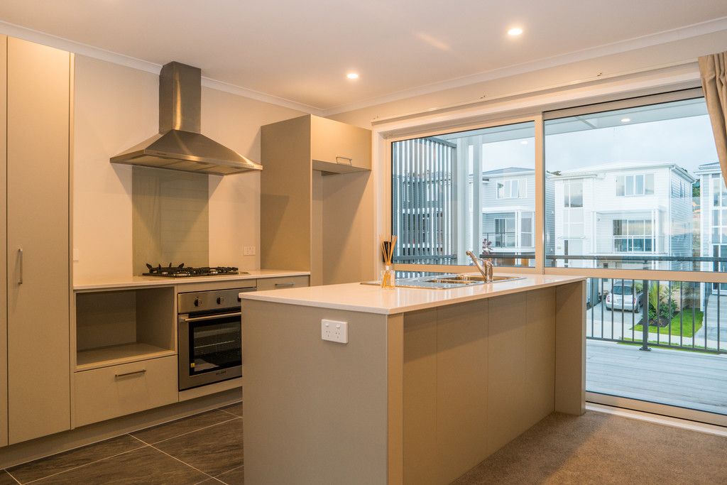 7 Manawatere Way, Flat Bush, Manukau City