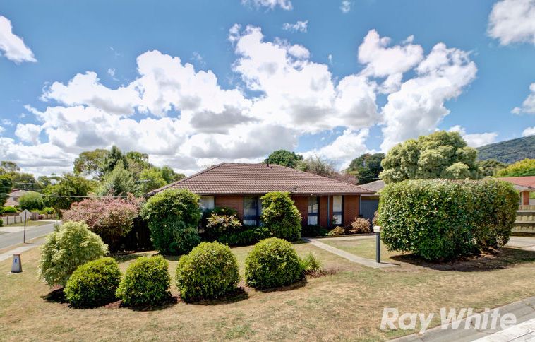 68 Francis Crescent, FERNTREE GULLY, VIC 3156