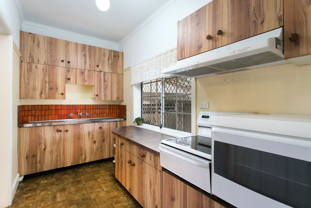 11 Eastern Street, Gwynneville, NSW 2500