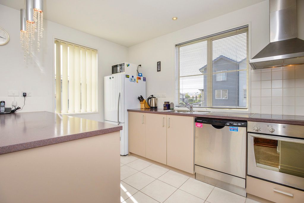 61 Kirikiri Lane, East Tamaki, Manukau City