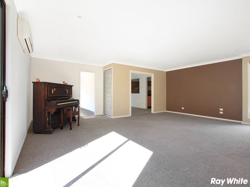 20 Candlebark Street, Albion Park Rail, NSW 2527