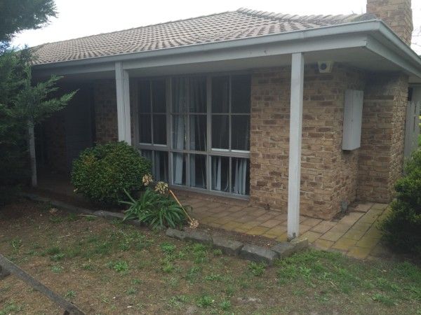 1 Burlorn Court, CARRUM DOWNS, VIC 3201