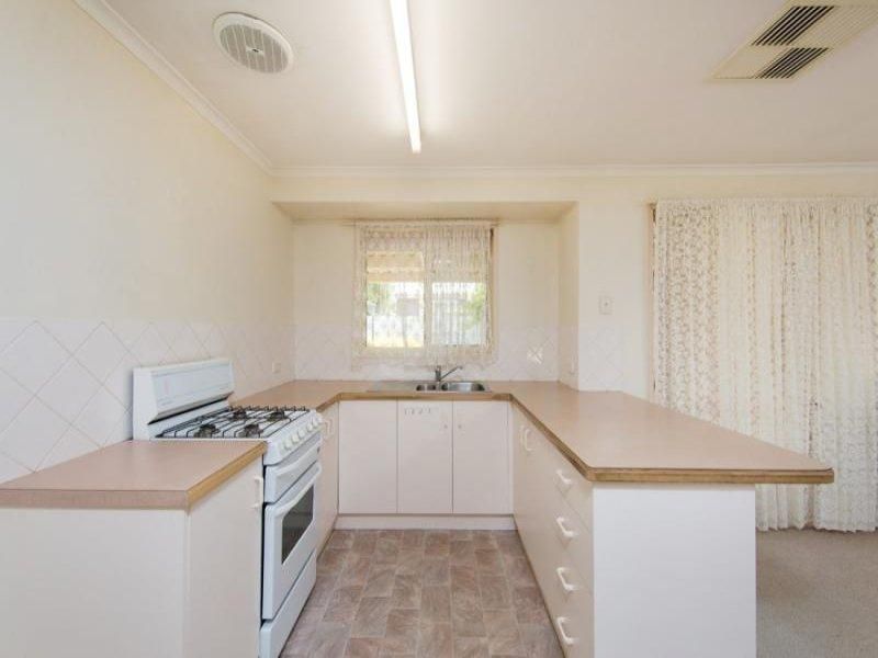 1/19 Saville Avenue, LAVINGTON, NSW 2641