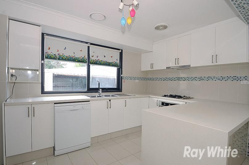 37 Pound Road, Hampton Park, VIC 3976