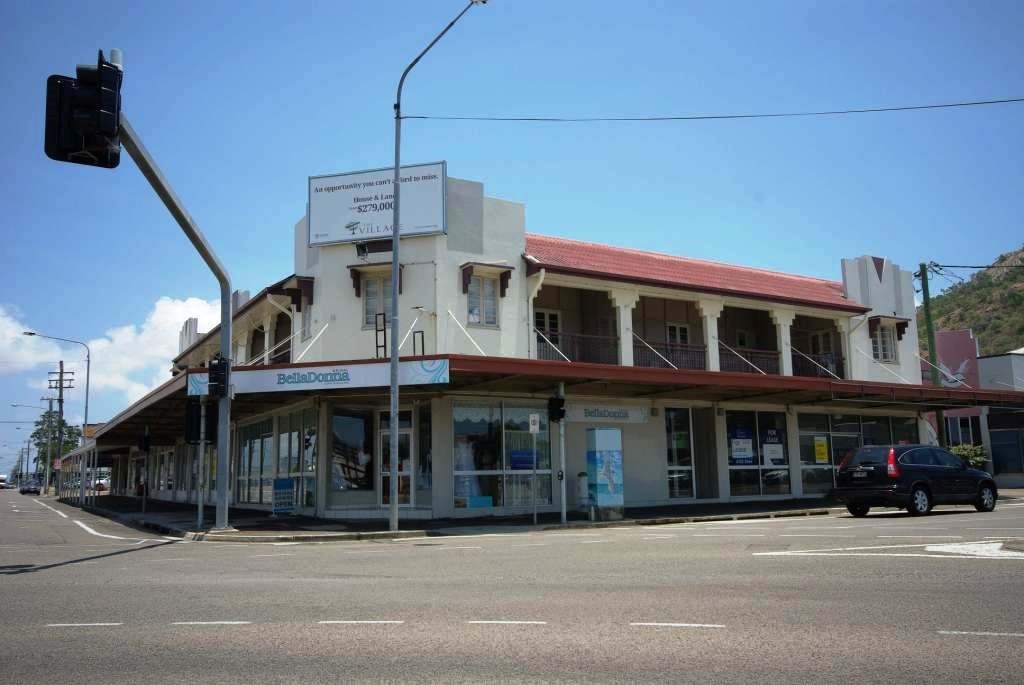 1 Ingham Road, West End, QLD 4810