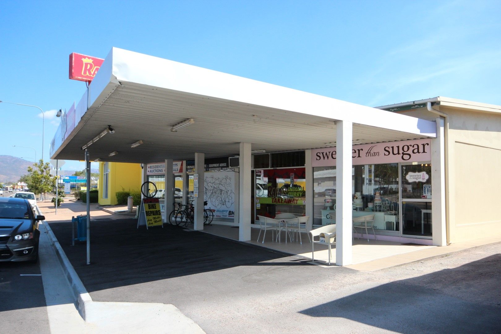 Shop 1 169 Charters Towers Road, Hermit Park, QLD 4812
