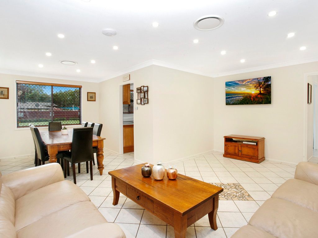 32 Macaulay Street, Wetherill Park, NSW 2164