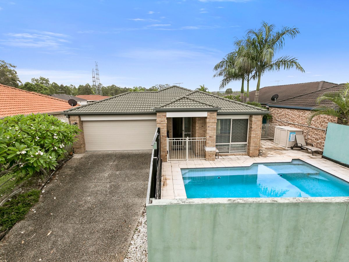6 Links Avenue, Meadowbrook, QLD 4131