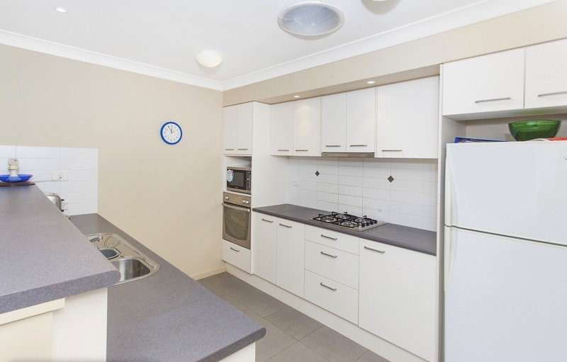 27 Corkwood Circuit, Woonona, NSW 2517