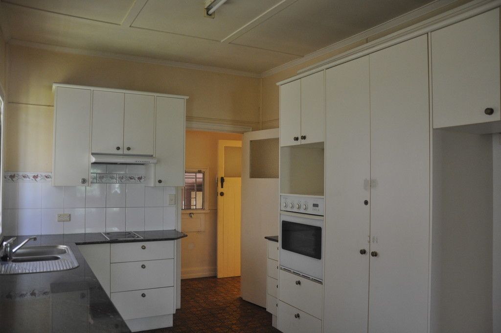 23 Price Street, Oxley, QLD 4075