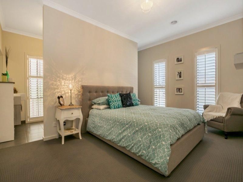 10 Wattlewoods Place, Carrum Downs, VIC 3201