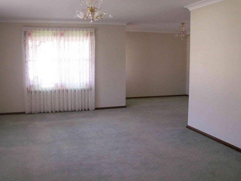 2 Veronica Place, Glenmore Park, NSW 2745