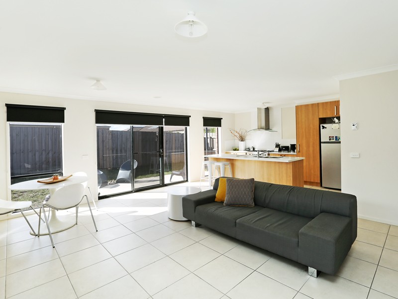 7 Cortona Place, Waurn Ponds, VIC 3216