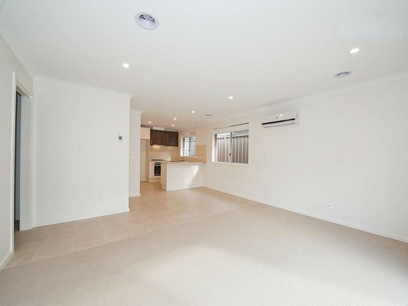 27 Brookfield Mews, Lavington, NSW 2641