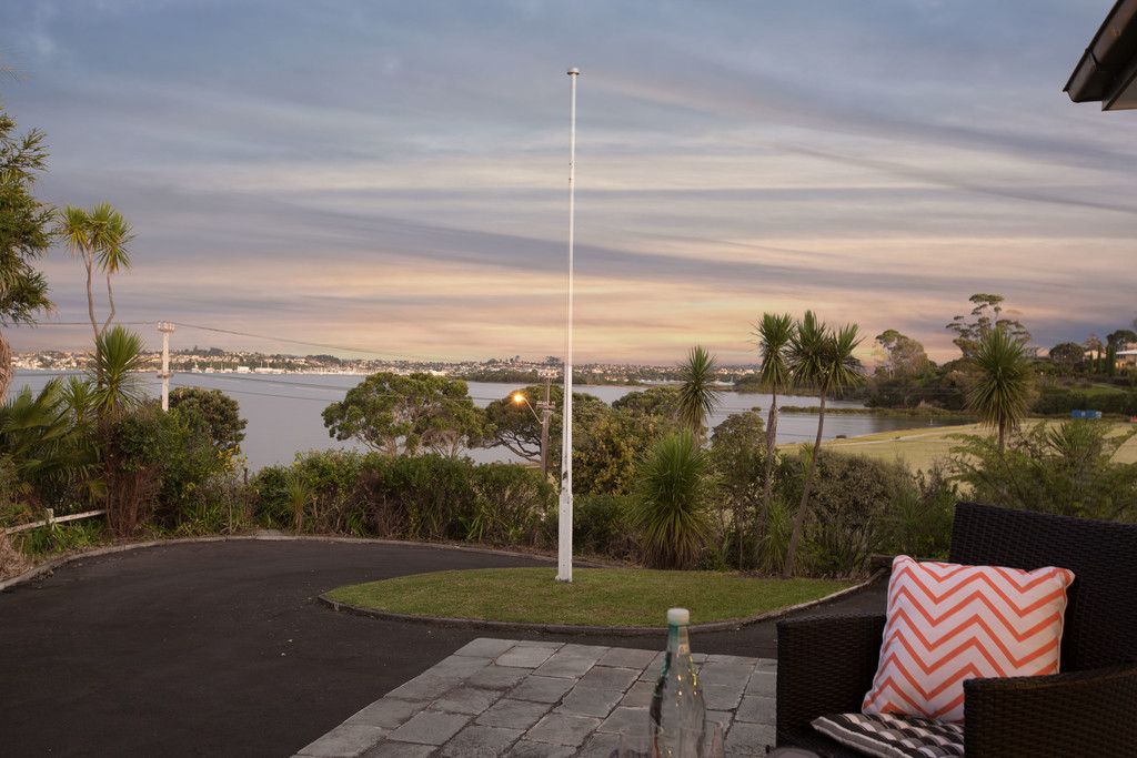 198 Riddell Road, Glendowie, Auckland City