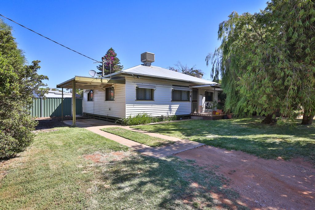 8 Boree Street, Red Cliffs VIC 3496