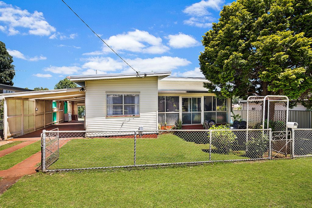 36 Parsons Street, Rangeville QLD 4350