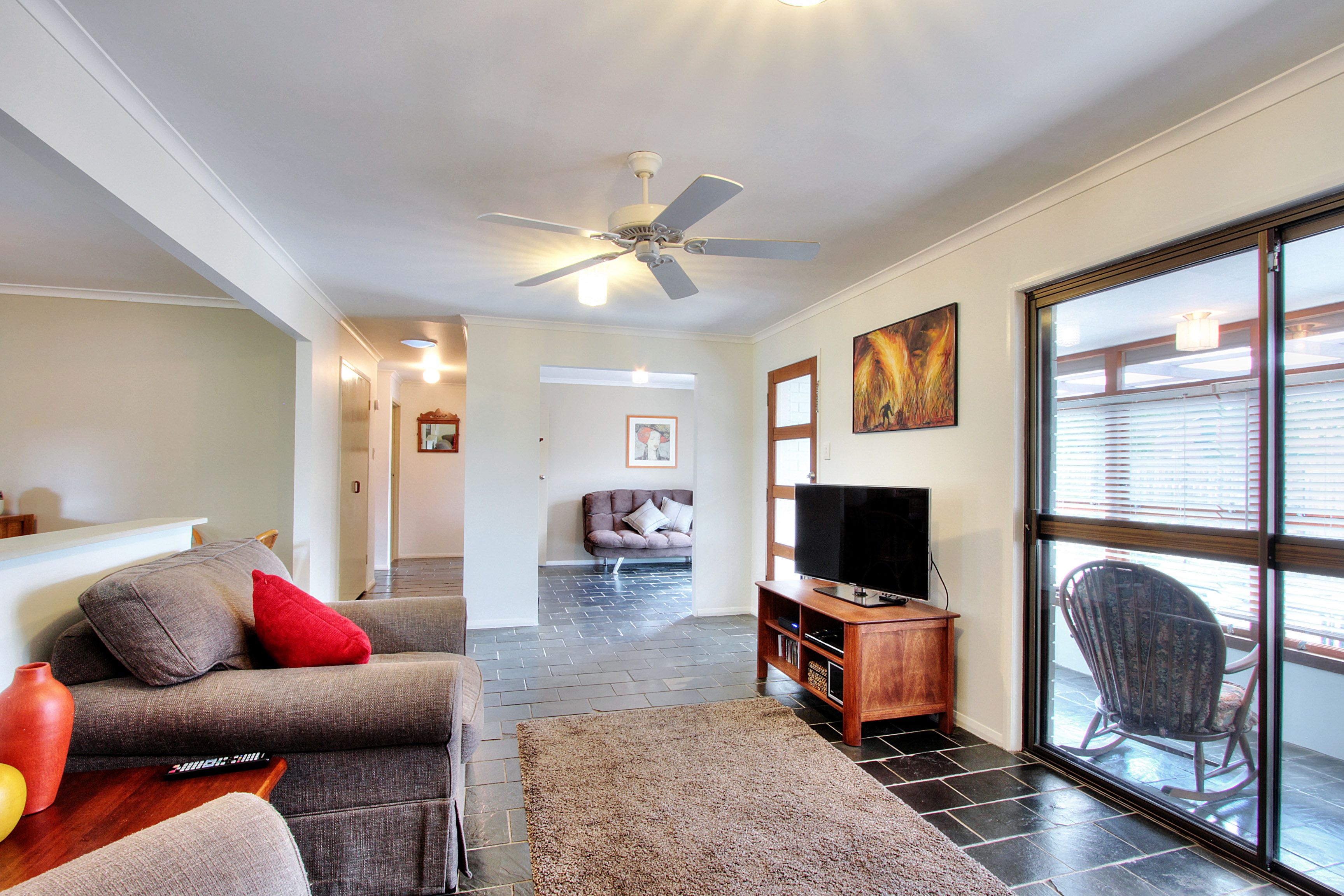 8 Achilles Drive, Springwood, QLD 4127