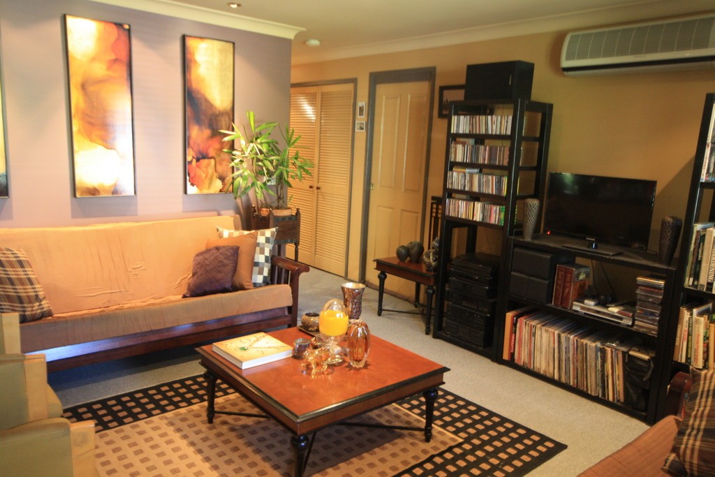 131 Harrow Road, Glenfield, NSW 2167