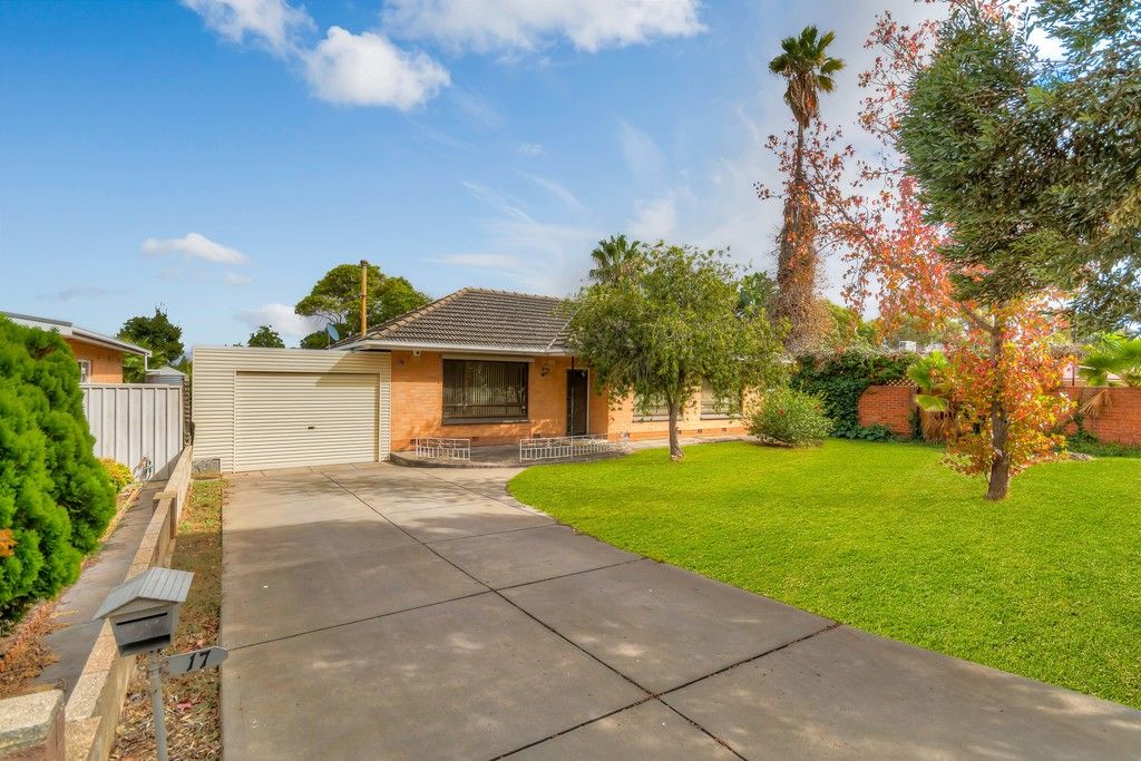 17 Morris Drive, Valley View SA 5093