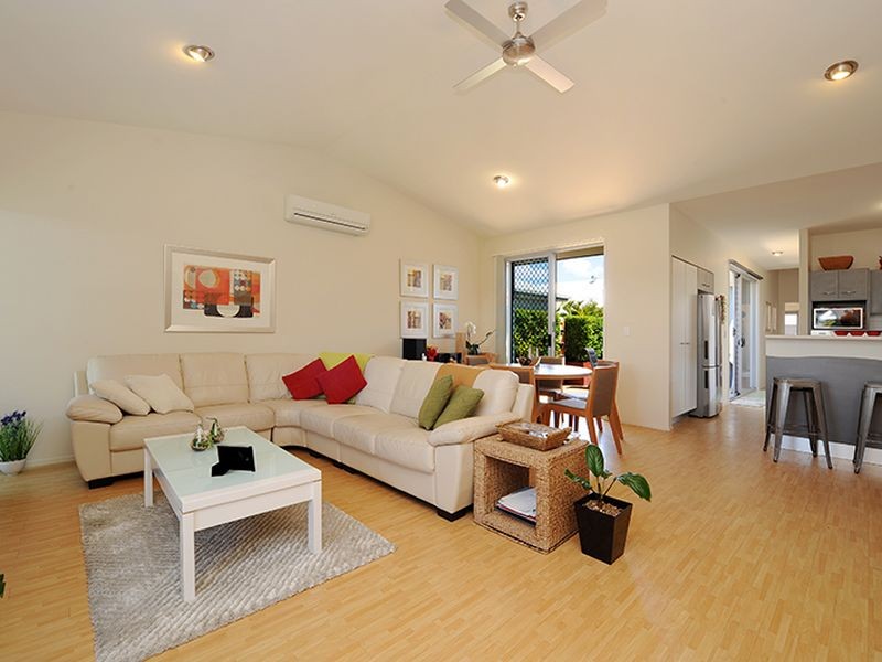 5/239 Kawana Way (Kawana Waters), Parrearra, QLD 4575