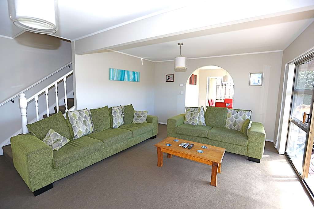 2/116 Bucklands Beach Road photo 6