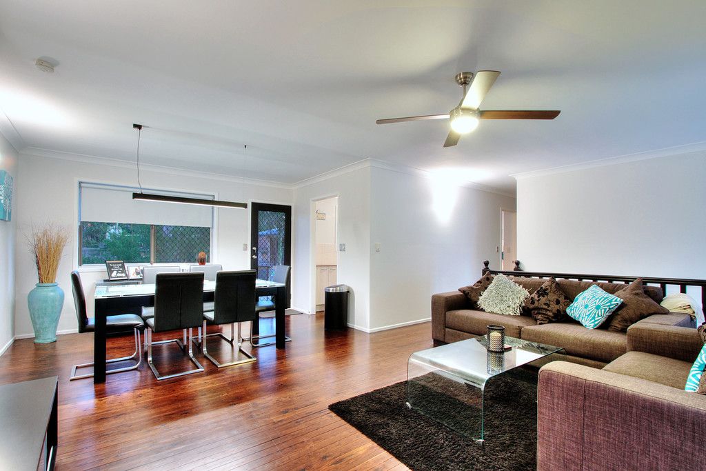8 Wenlock Crescent, Springwood, QLD 4127