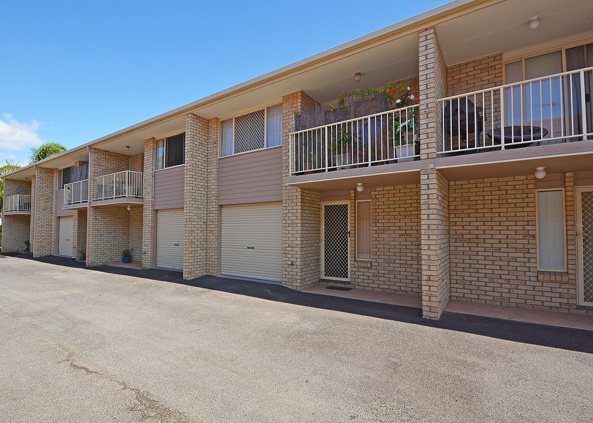 33 King Street, Urangan QLD 4655
