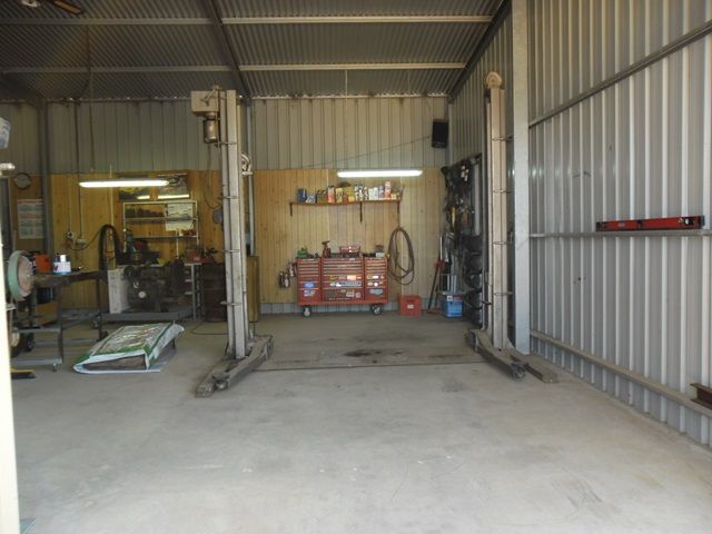 9 Station Street, Coorow, WA 6515