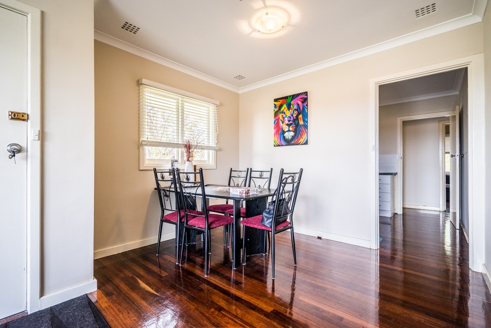 24 Keeley Way, Girrawheen, WA 6064