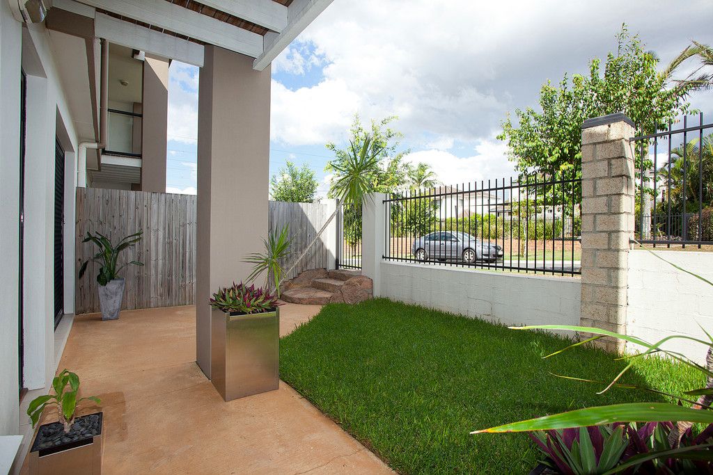 4/16 Violet Close, Eight Mile Plains, QLD 4113