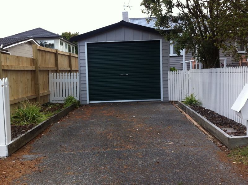 1/38 Godley Road, Green Bay, Waitakere City