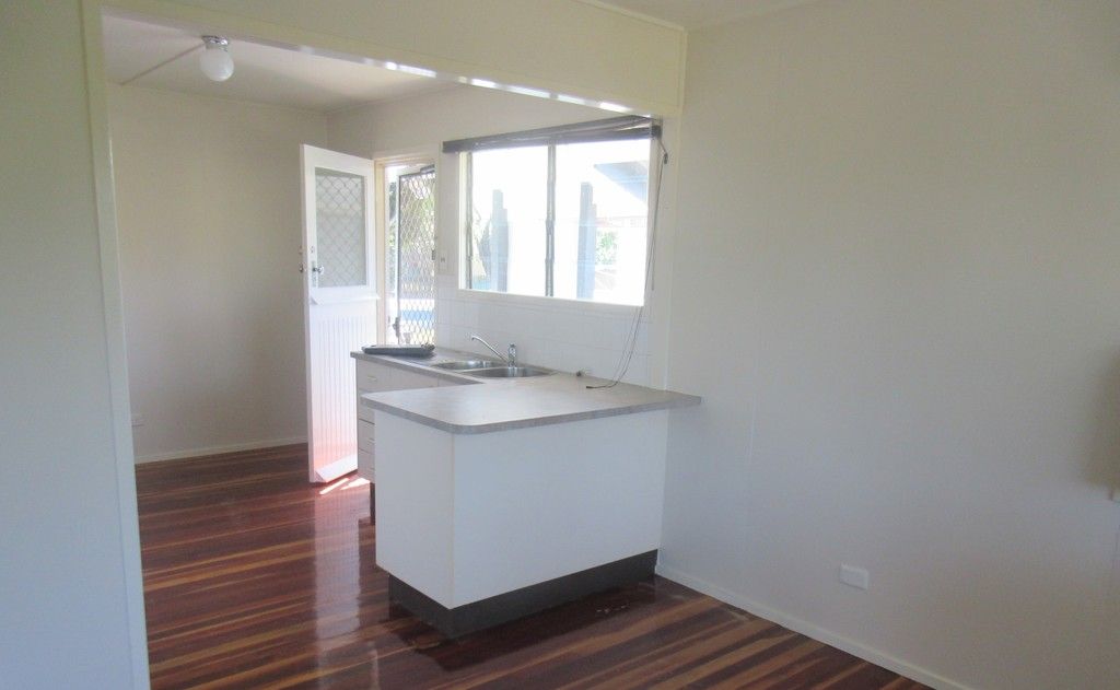 25 Kynance Street, Leichhardt, QLD 4305
