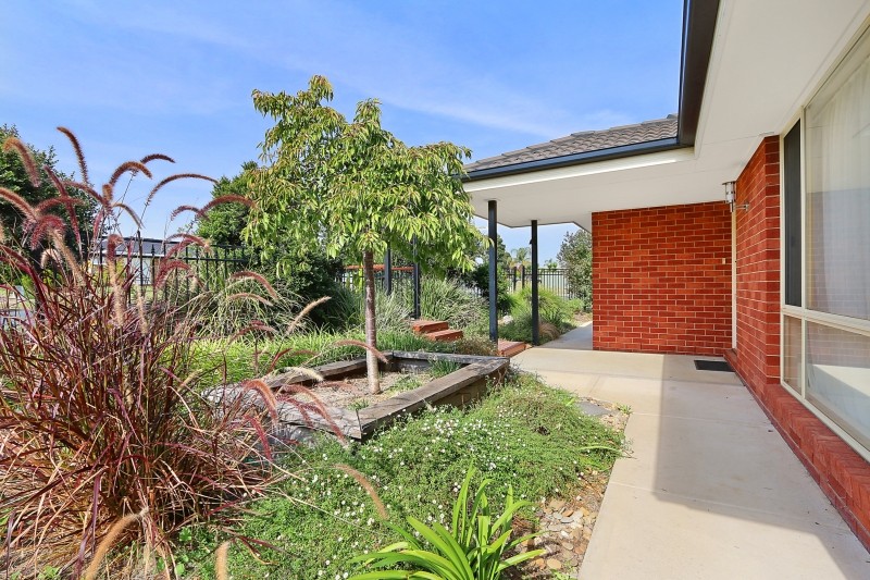 14 Quandong Road, Thurgoona, NSW 2640