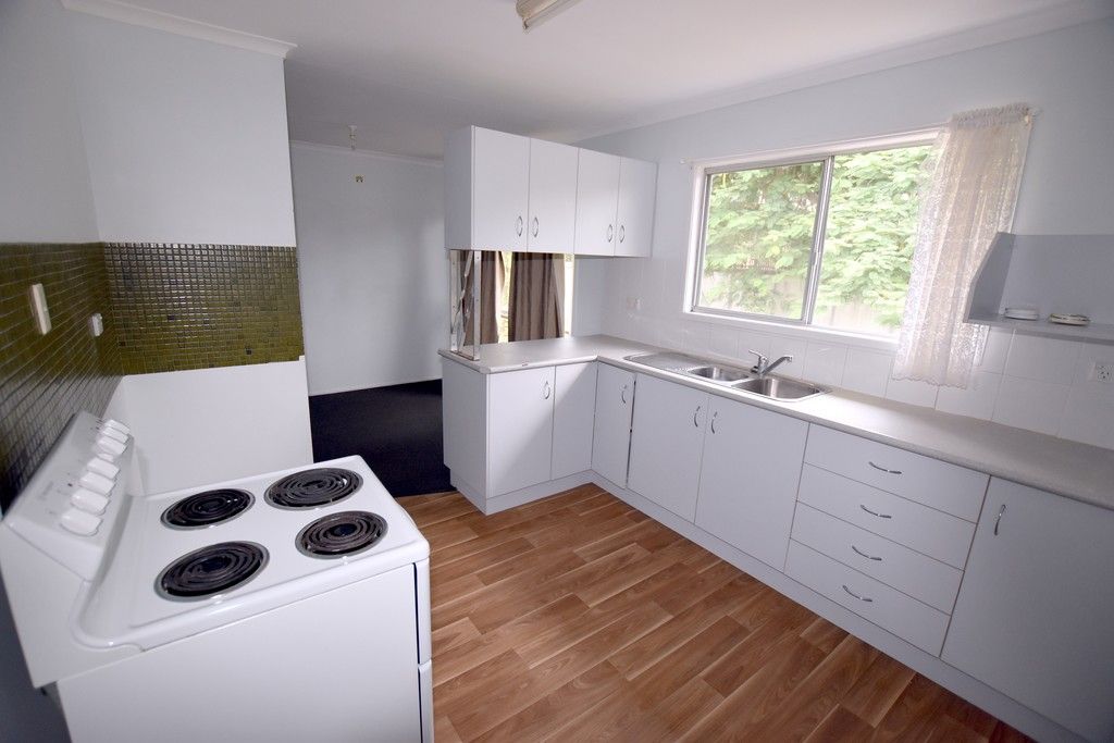 11 Gannet Street, New Auckland, QLD 4680