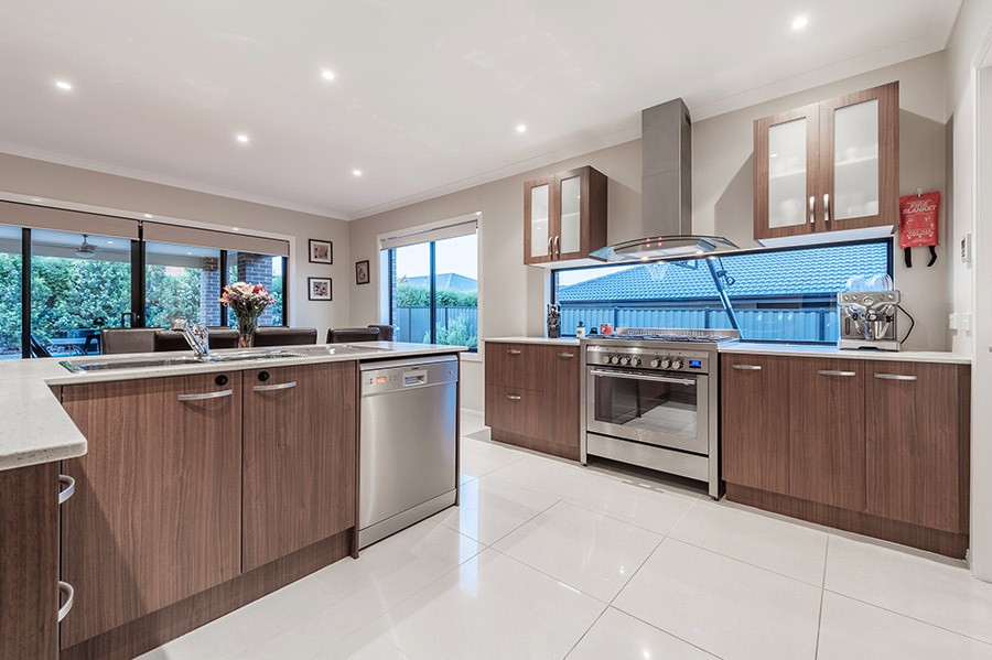 7 Beechworth Avenue, Greenvale, VIC 3059